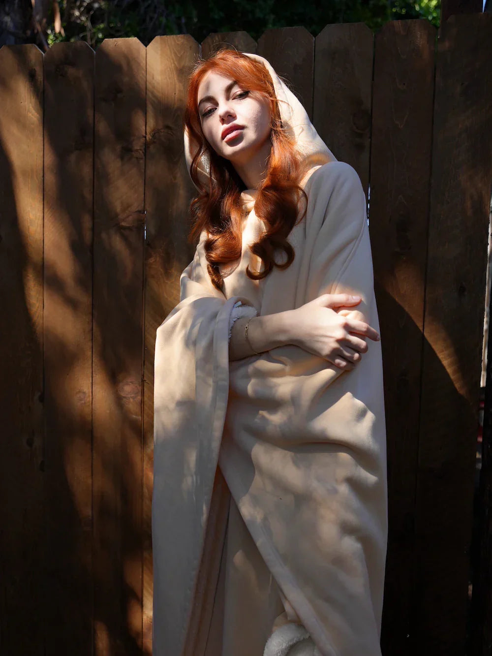 Eden Hoodie Blanket – Deine Wohlfühl-Oase