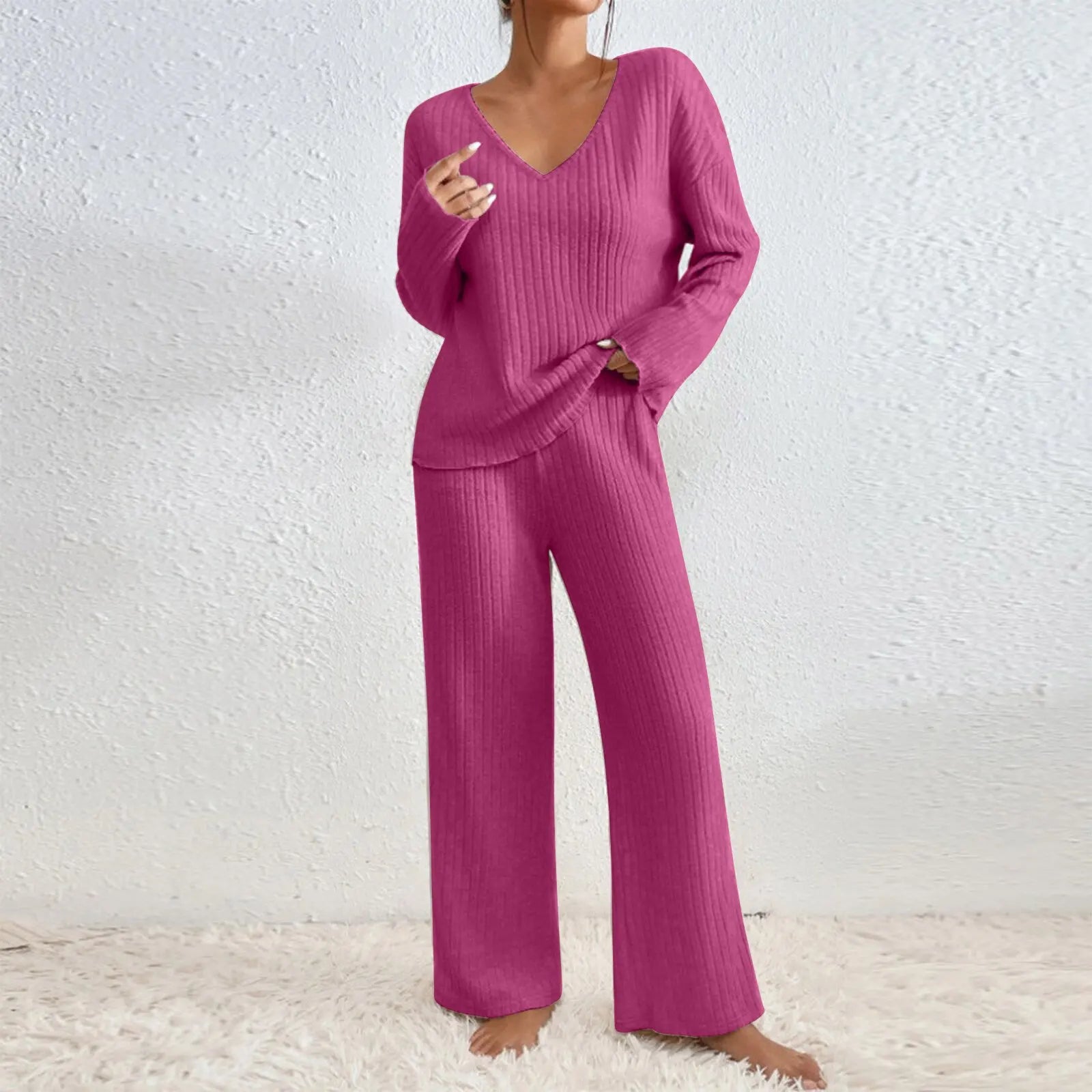 Vivienne | Zweiteiler mit Hose und V-Ausschnitt-Top