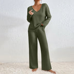 Vivienne | Zweiteiler mit Hose und V-Ausschnitt-Top