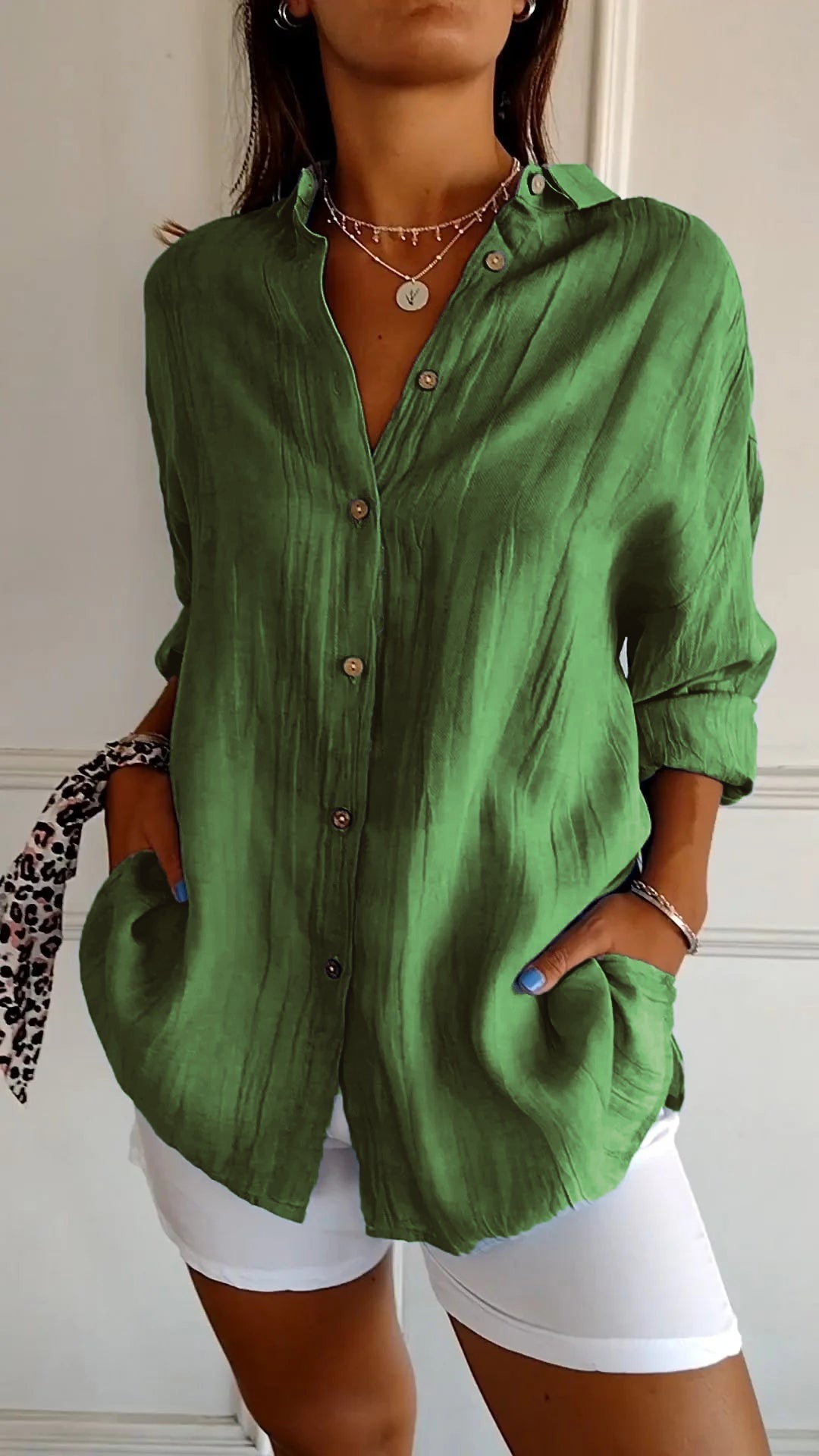 IRMA | Damen Hemdbluse mit Knopfleiste und Lockerem Schnitt