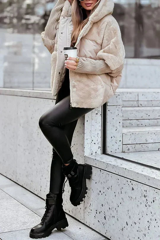 Kris Oversized Winterjacke | Damenjacke mit Kapuze und mehrfarbigem Design