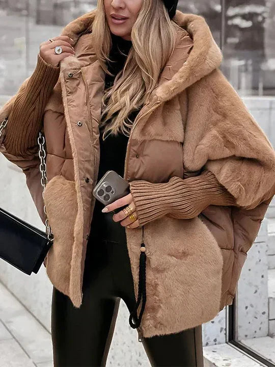 Kris Oversized Winterjacke | Damenjacke mit Kapuze und mehrfarbigem Design