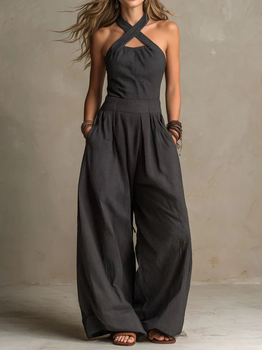 ADRIANA | Eleganter Jumpsuit mit Halterneck-Ausschnitt